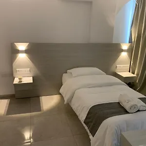 La Veranda 3*, Larnaca Cipru